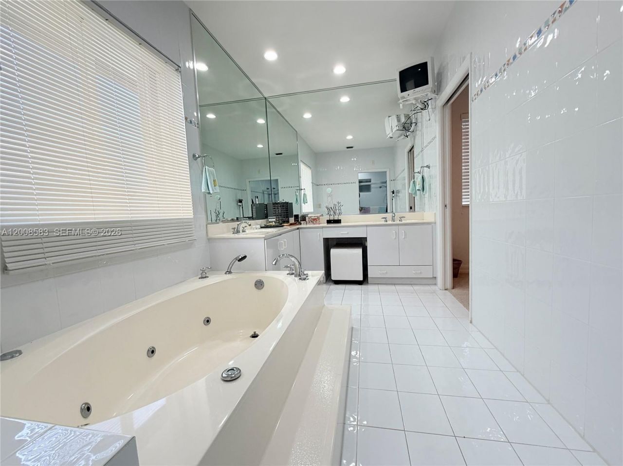 13431 SW 32nd St , Miami, FL 33175 Photo
