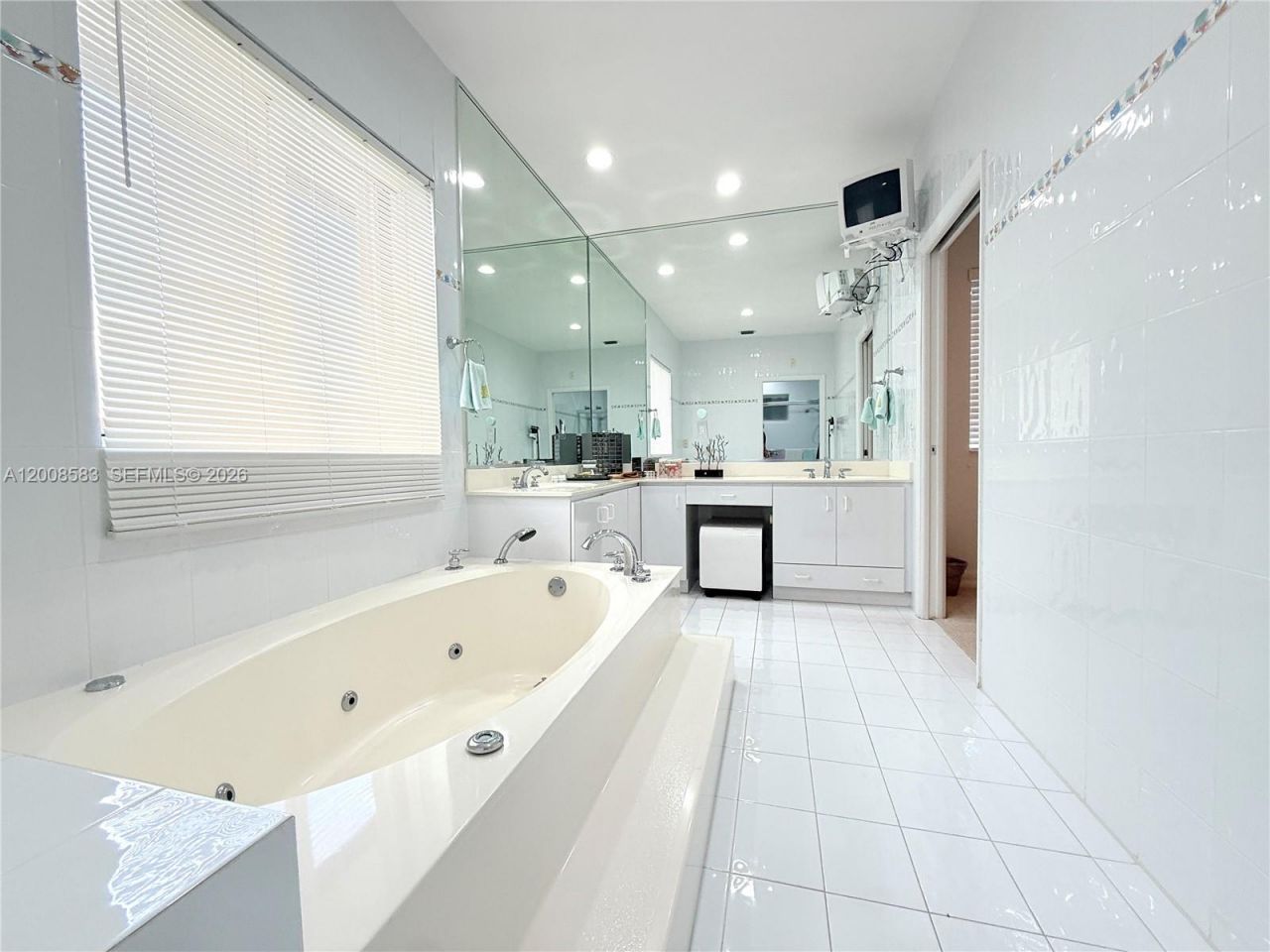 13431 SW 32nd St , Miami, FL 33175 Photo
