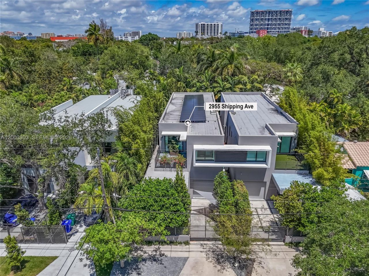 2955 Shipping Ave, Unit 2955, Miami, FL 33133 Photo