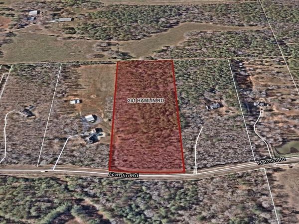 241 Hamlin Road , Jackson, GA 30233