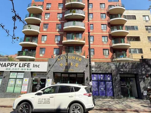 142-21 37 Avenue , Unit 5B, Flushing, NY 11354