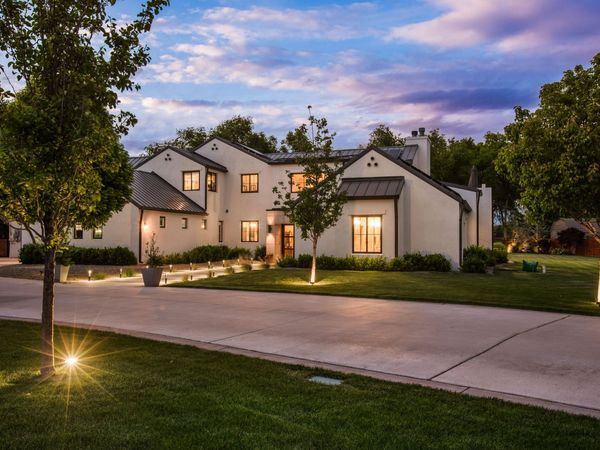 101 Rail Car Road , Corrales, NM 87048