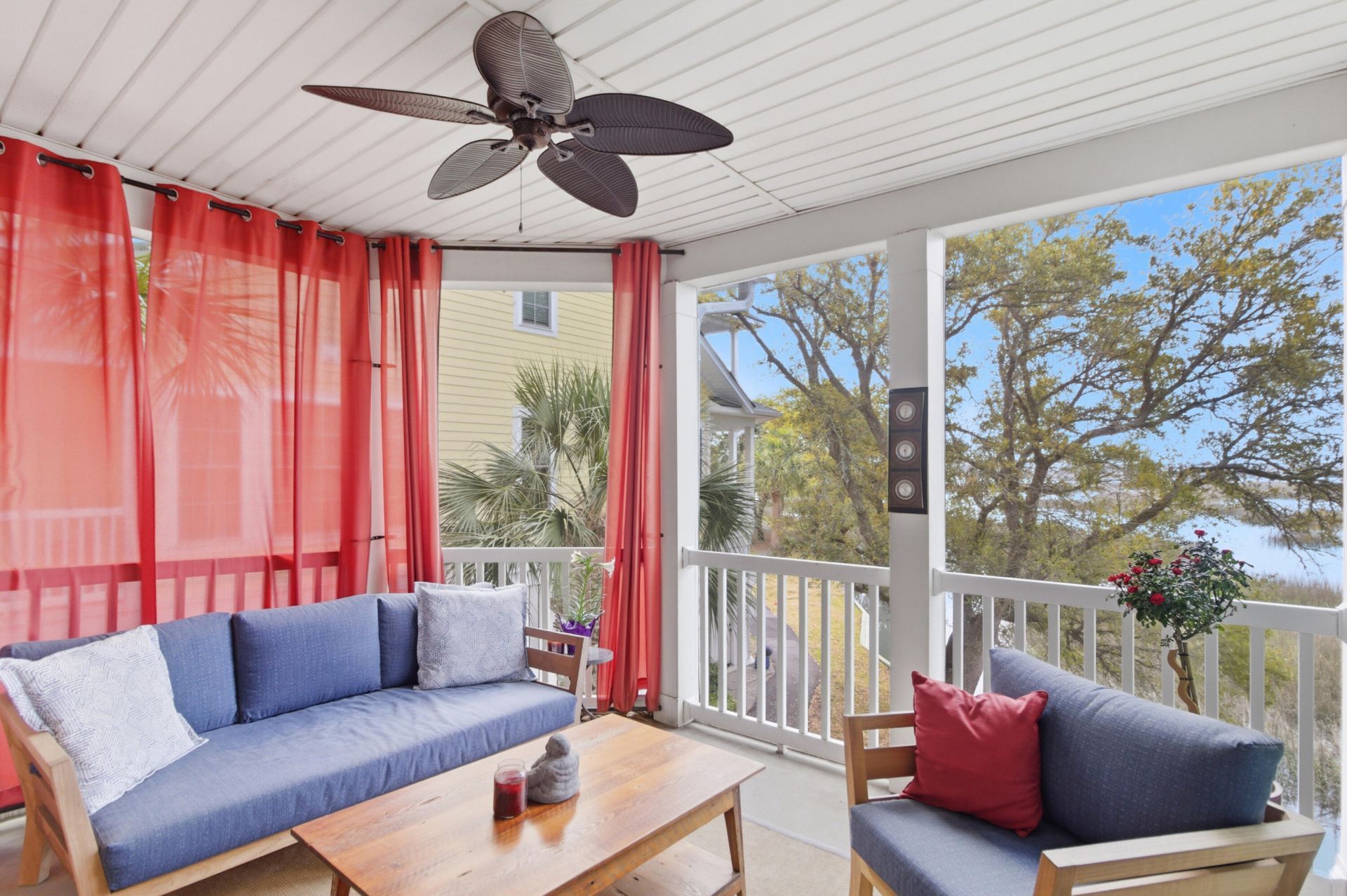 1611 Folly Creek Way Photo 11