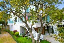 1611 Folly Creek Way photo 4