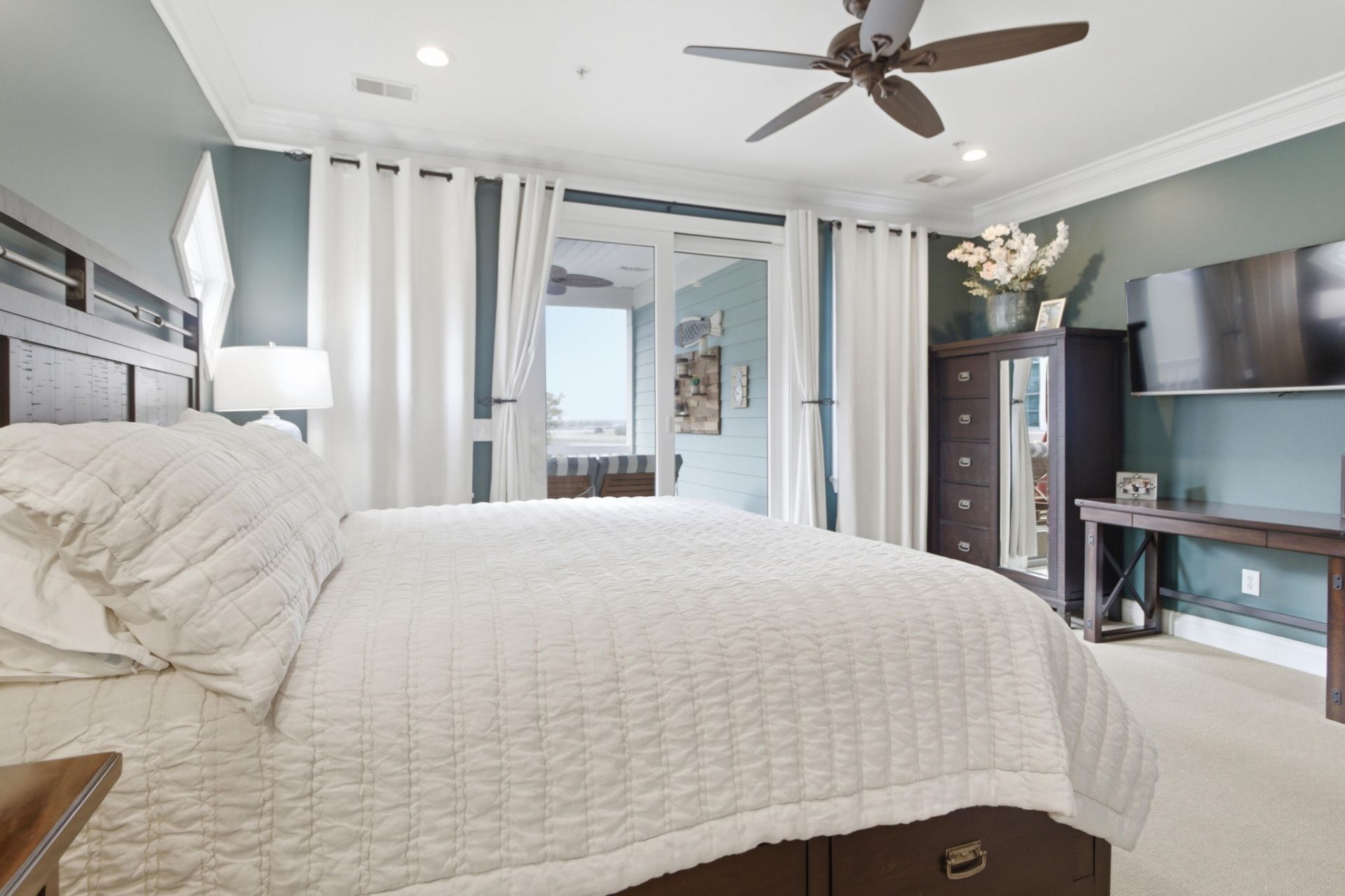 1611 Folly Creek Way Photo 28