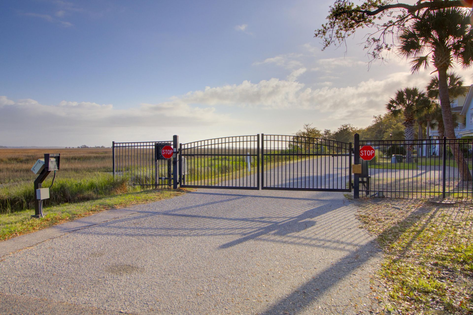 1611 Folly Creek Way Photo 5