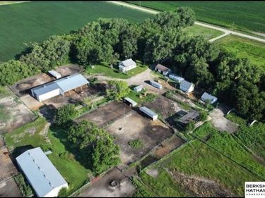 4815 SE 16th Street , Columbus, NE 68601