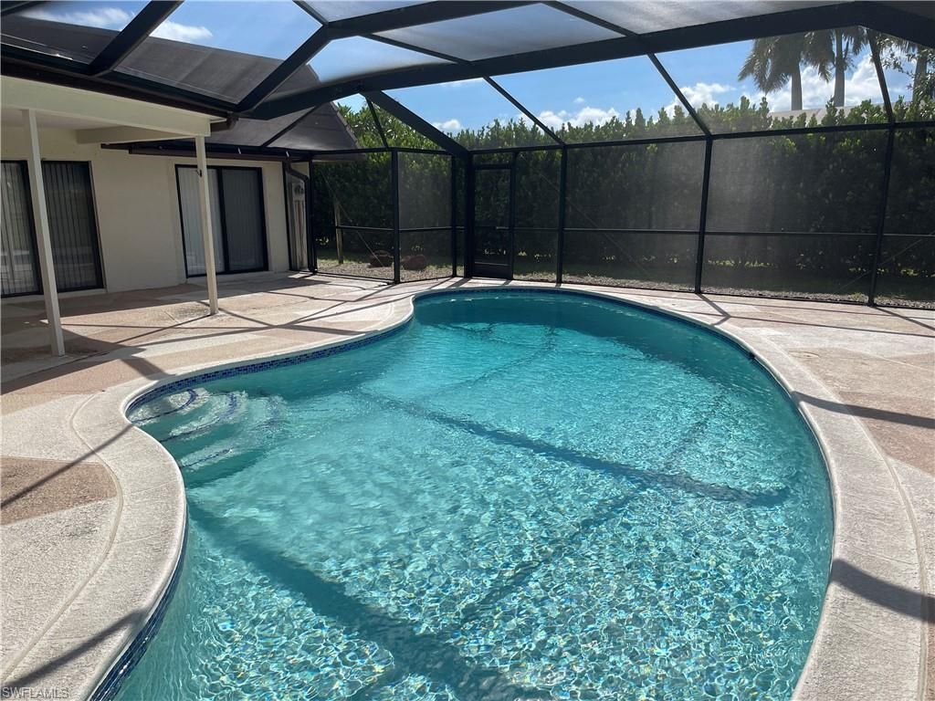 255 Pine Valley Cir, Naples, FL 34113 Photo