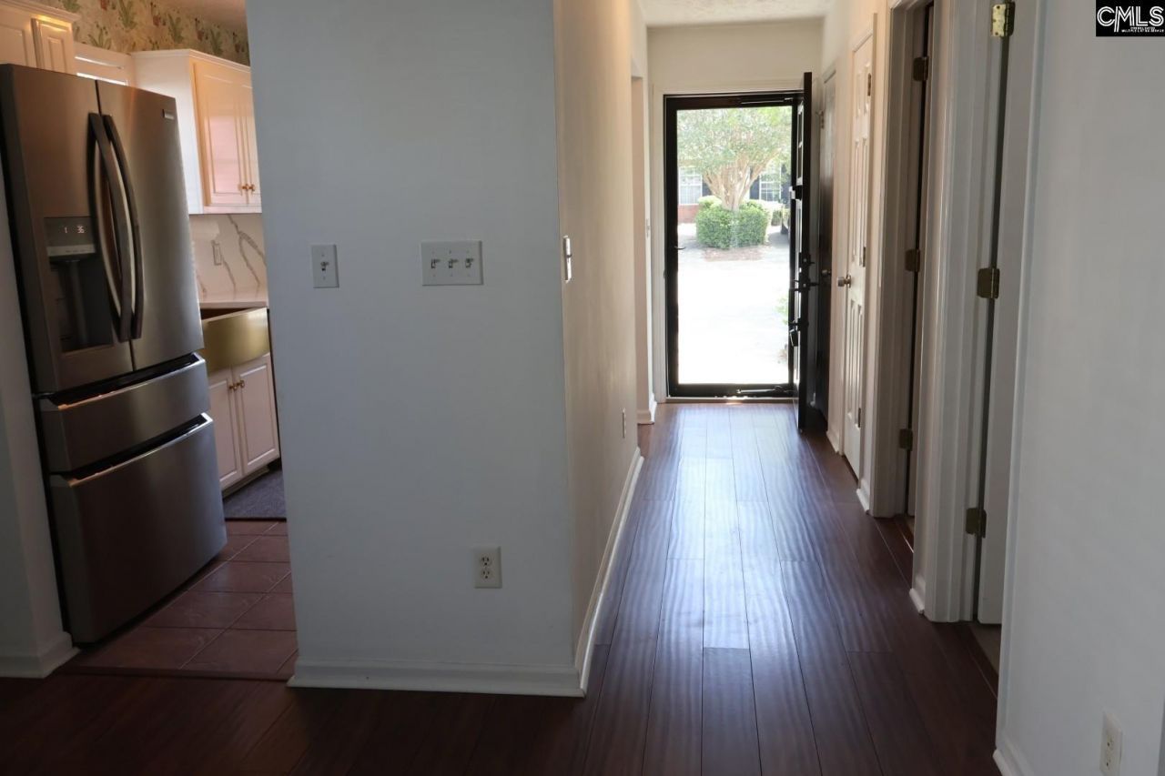 107 Waverly Drive  Photo 5