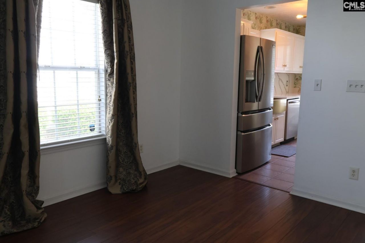 107 Waverly Drive  Photo 9