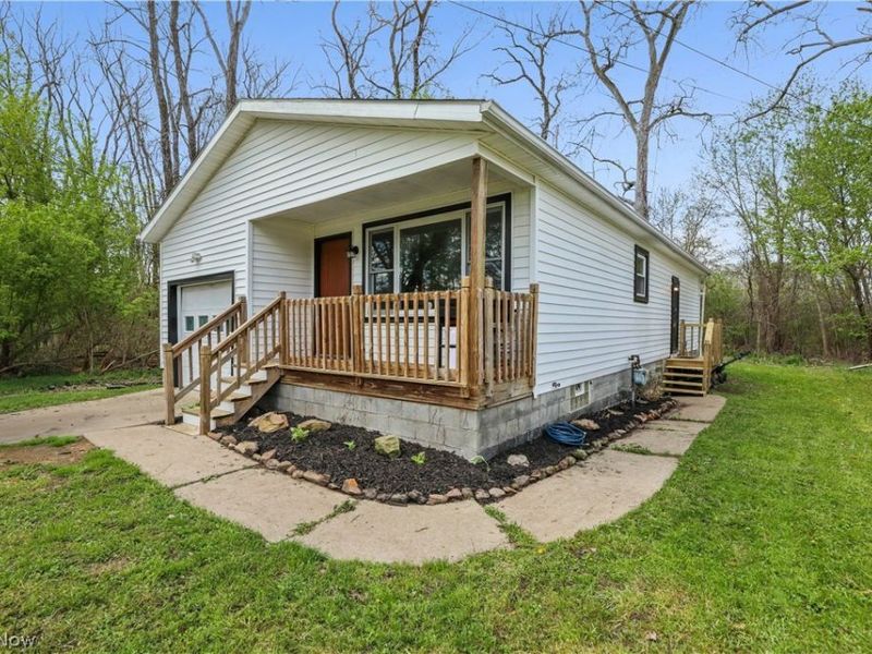 1282 Cordova Avenue, Akron, OH 44320 Photo 2