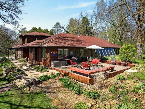 5765 Mill Road, Dodgeville, WI 53533