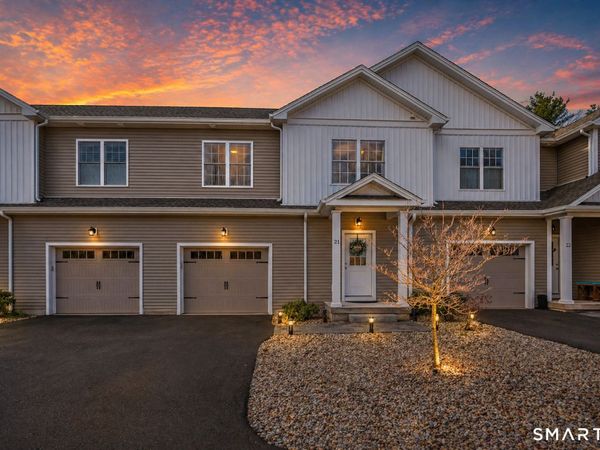 29 Covey, Unit 21, Burlington, CT 06013