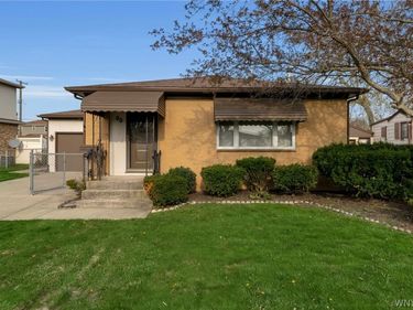 33 Marrano Drive, Depew, NY 14043