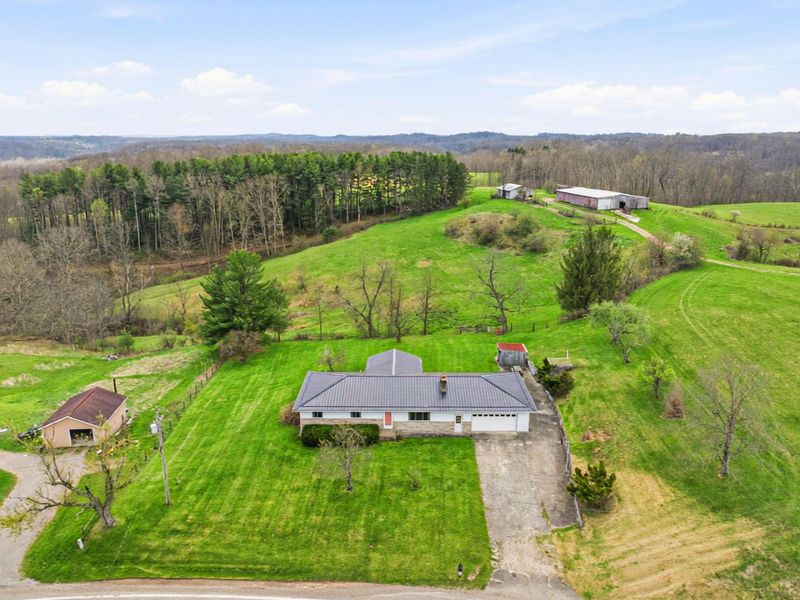 5123 State Route 13 SE, Corning, OH 43730 Photo 4
