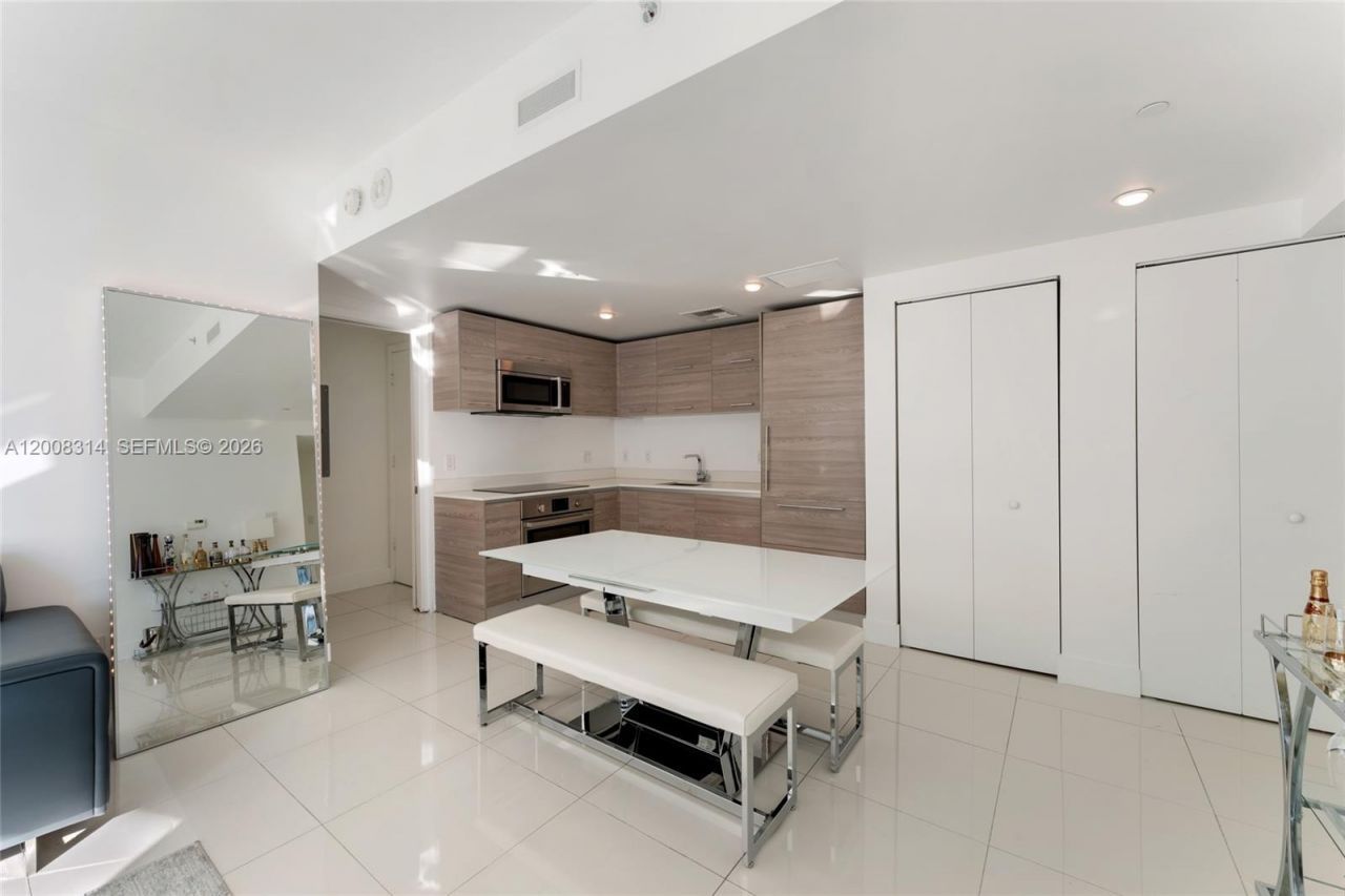 1300 S Miami Ave, Unit 2907, Miami, FL 33130 Photo