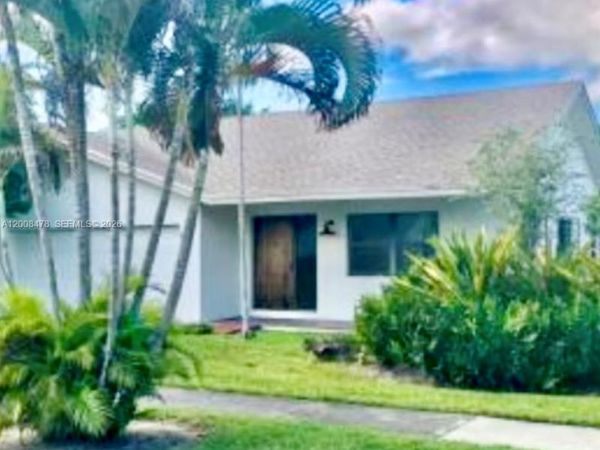 9400 SW 103rd Ave , Miami, FL 33176