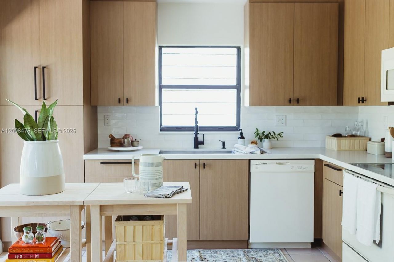 9400 SW 103rd Ave , Miami, FL 33176 Photo