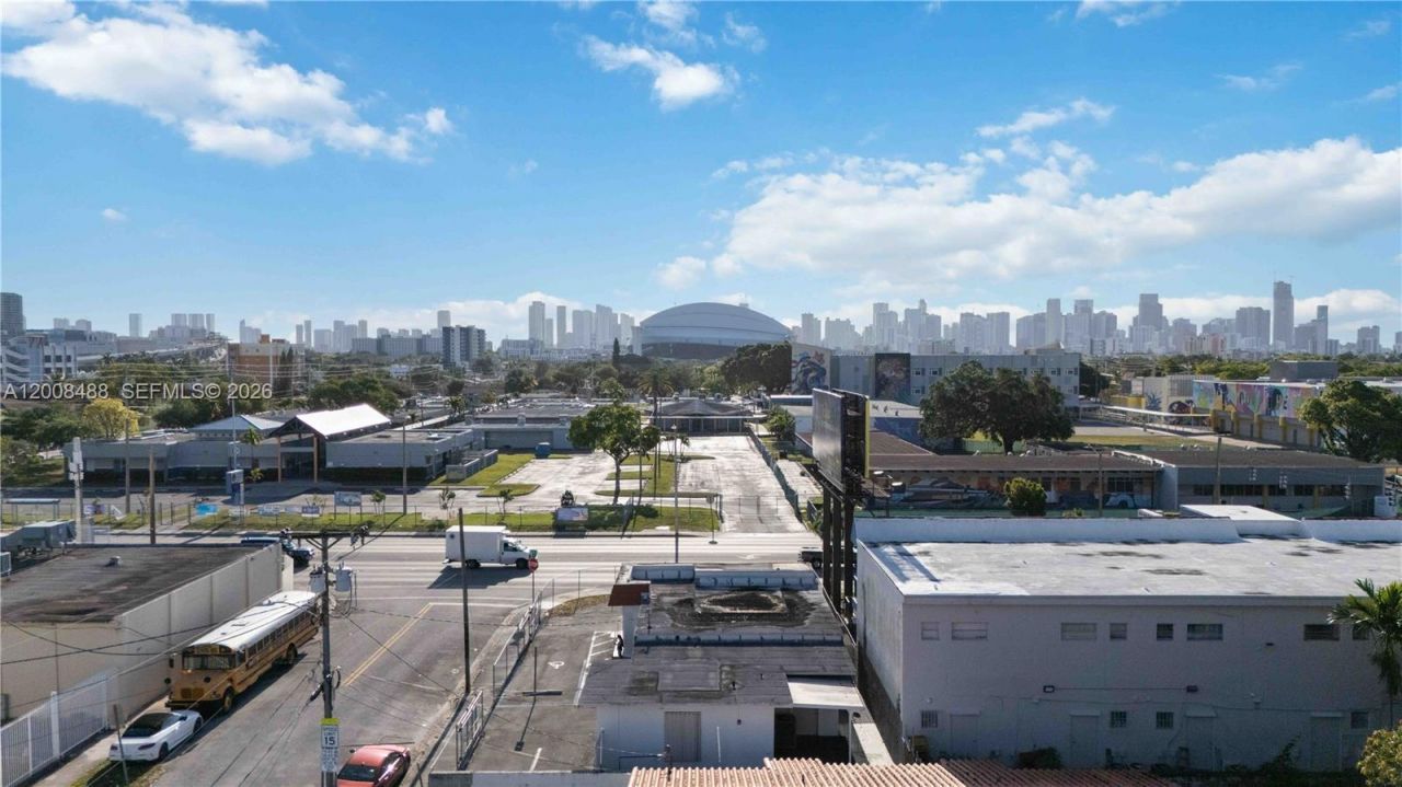 470 NW 22nd Ave , Miami, FL 33125 Photo