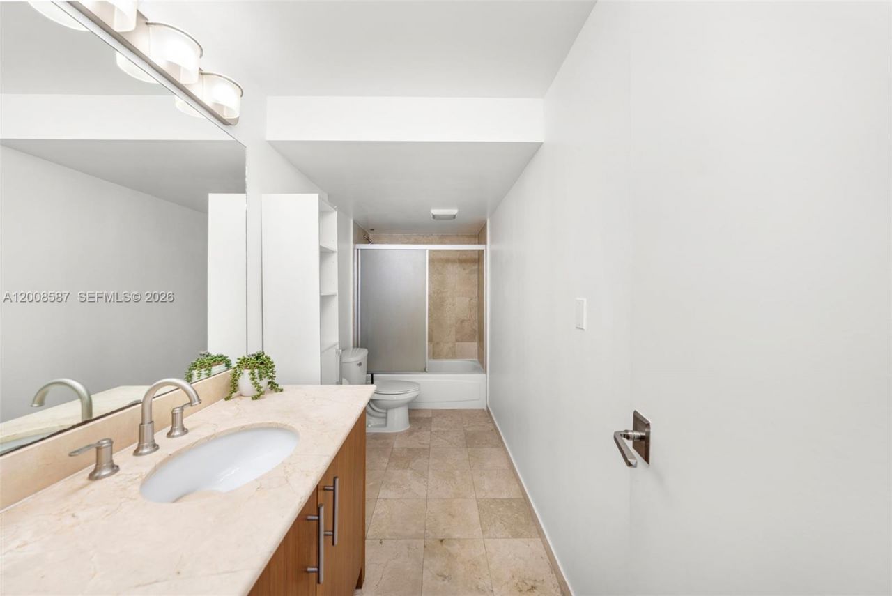 10275 Collins Ave, Unit 327, Bal Harbour, FL 33154 Photo