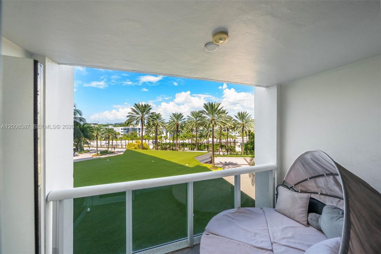 10275 Collins Ave, Unit 327, Bal Harbour, FL 33154 Photo
