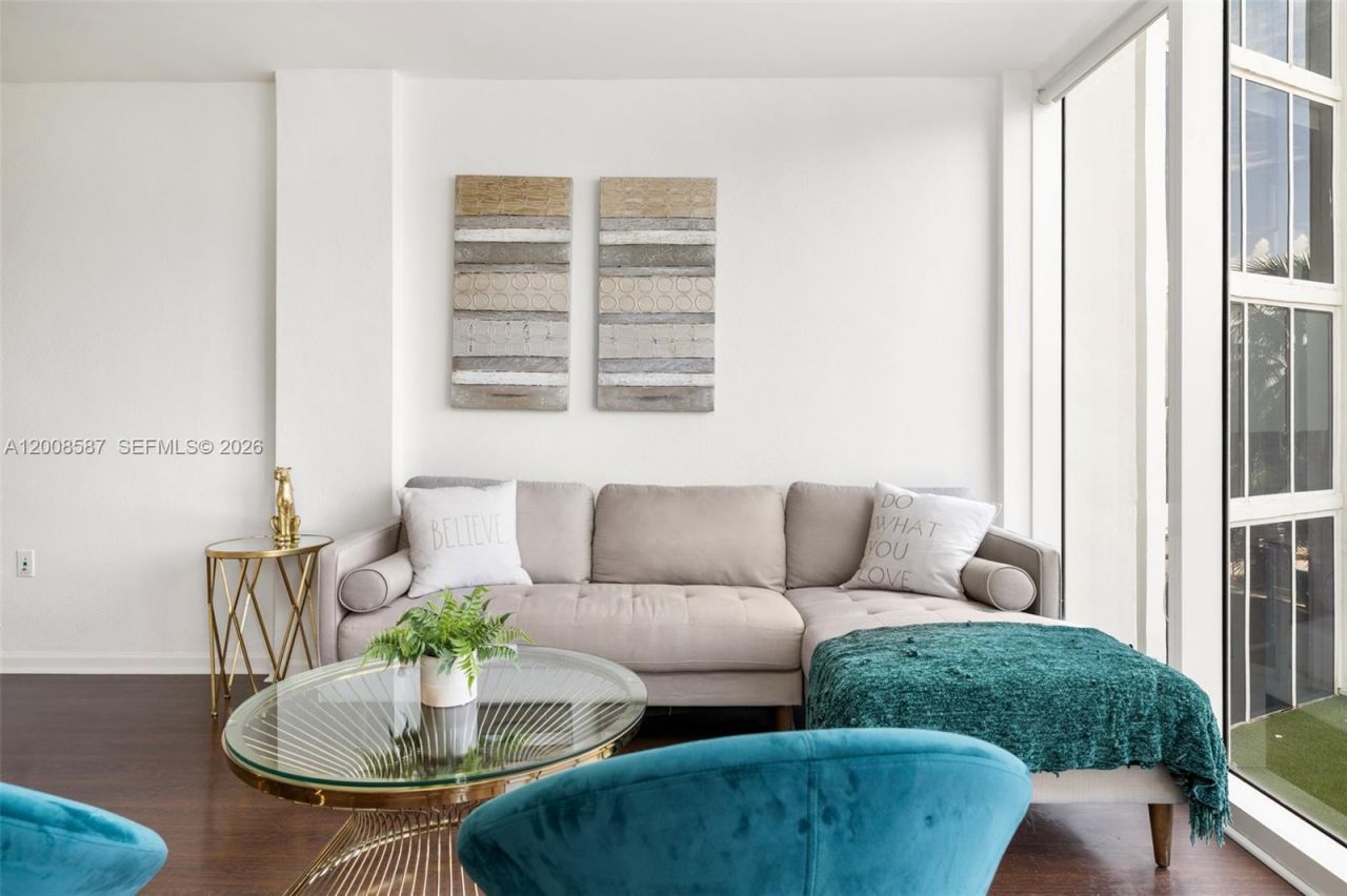 10275 Collins Ave, Unit 327, Bal Harbour, FL 33154 Photo