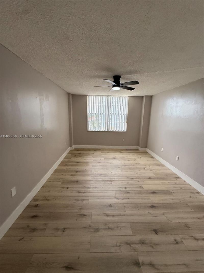 15600 NW 7th Ave , Unit 618, Miami, FL 33169 Photo