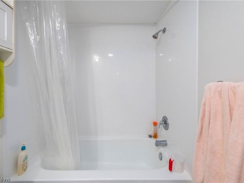 7005 Carriage Hill Drive, Unit 102, Brecksville, OH 44141 Photo 33