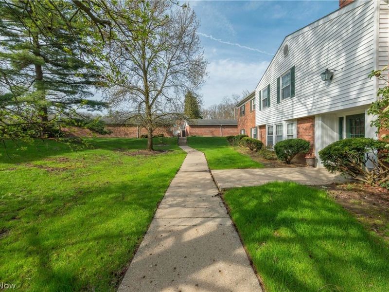 7005 Carriage Hill Drive, Unit 102, Brecksville, OH 44141 Photo 36