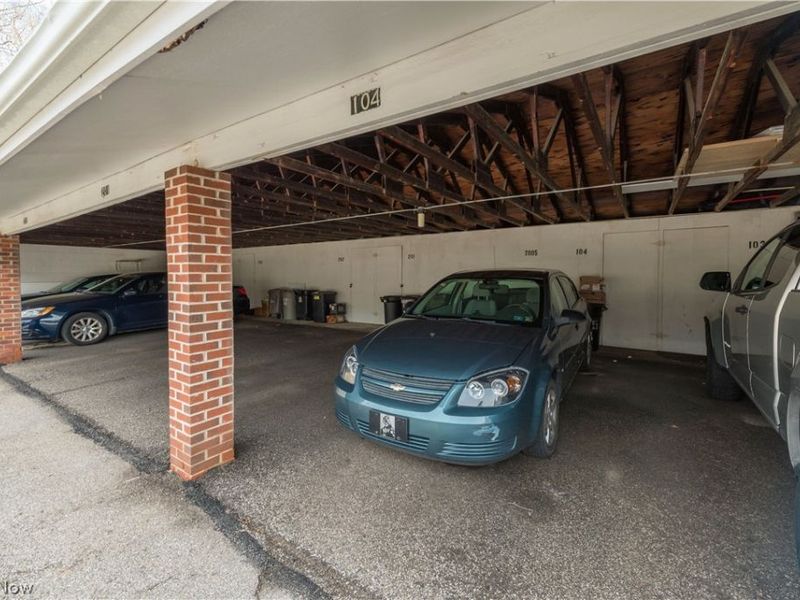 7005 Carriage Hill Drive, Unit 102, Brecksville, OH 44141 Photo 46