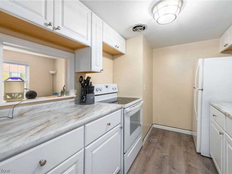 7005 Carriage Hill Drive, Unit 104, Brecksville, OH 44141 Photo 19