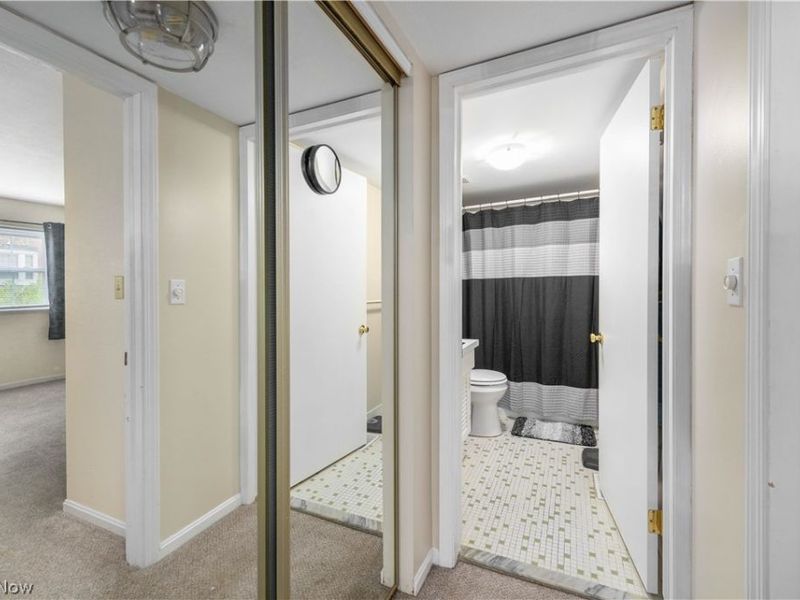 7005 Carriage Hill Drive, Unit 104, Brecksville, OH 44141 Photo 31