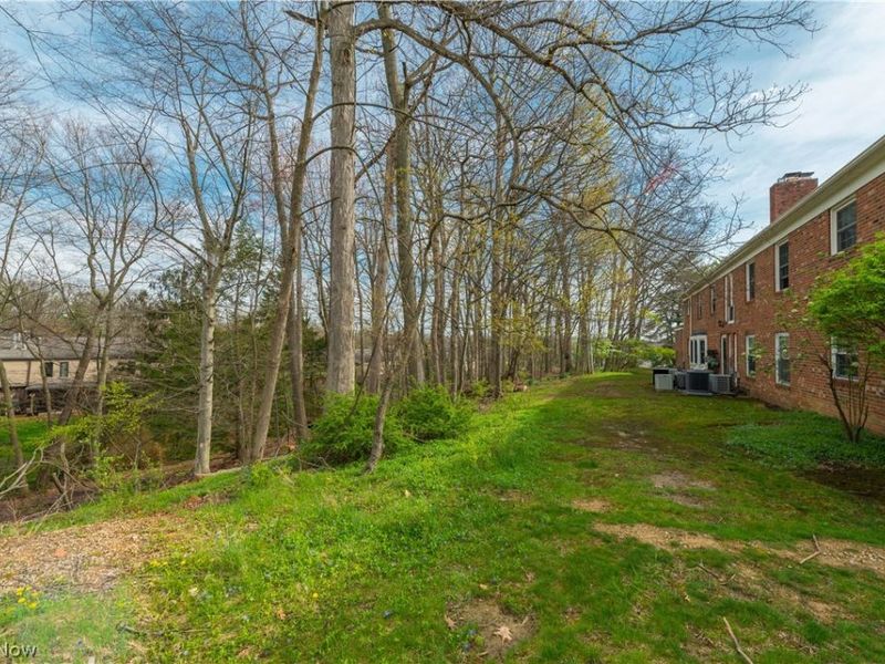 7005 Carriage Hill Drive, Unit 104, Brecksville, OH 44141 Photo 37