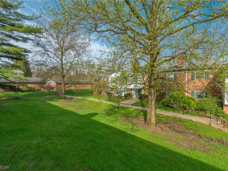 7005 Carriage Hill Drive, Unit 104, Brecksville, OH 44141 Photo 40