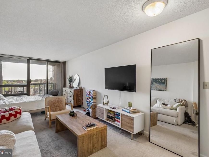 233 S 6th Street, Unit 912B, Philadelphia, PA 19106 Main Photo