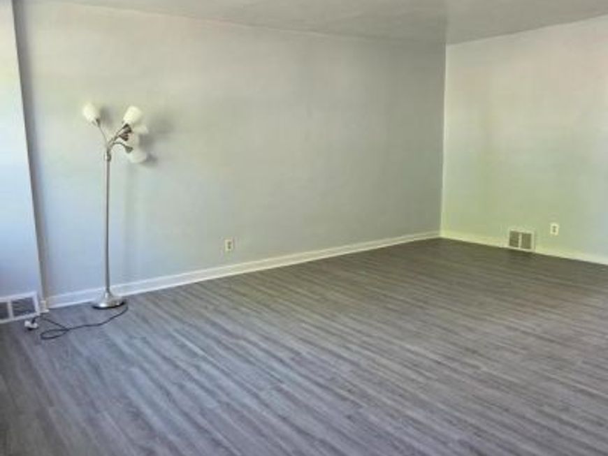 6749 E Roosevelt Boulevard, Philadelphia, PA 19149 Main Photo