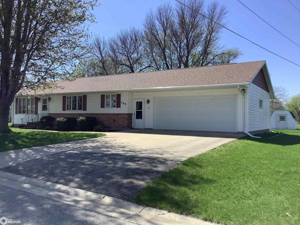509 SW 2nd Street, Buffalo Center, IA 50424