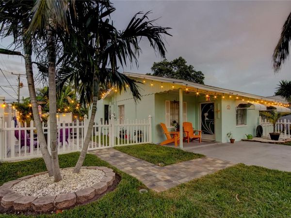 1907 2ND STREET , INDIAN ROCKS BEACH, FL 33785