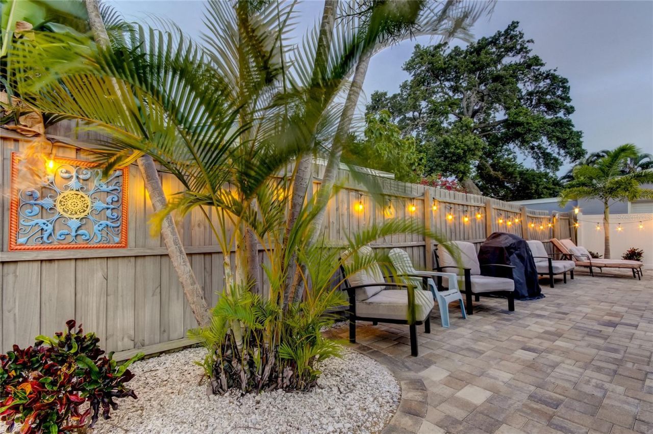 1907 2nd Street , Indian Rocks Beach, FL 33785 Photo