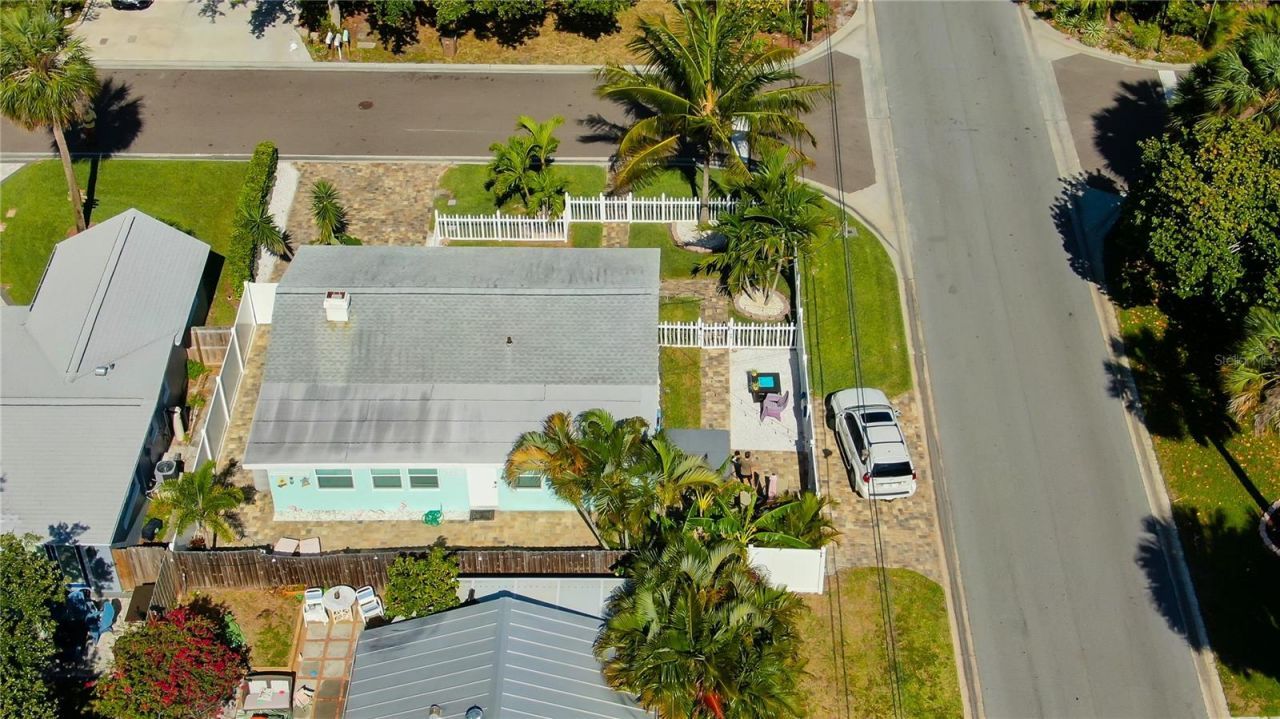 1907 2nd Street , Indian Rocks Beach, FL 33785 Photo