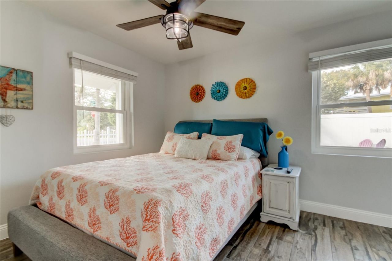 1907 2nd Street , Indian Rocks Beach, FL 33785 Photo