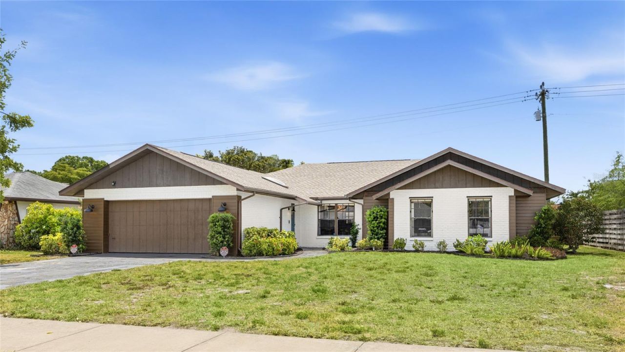 6513 29th Avenue W, Bradenton, FL 34209 Photo