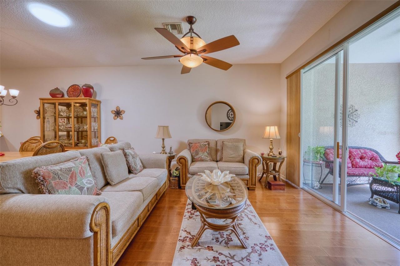 8223 Simpson Falls Court, Sarasota, FL 34243 Photo