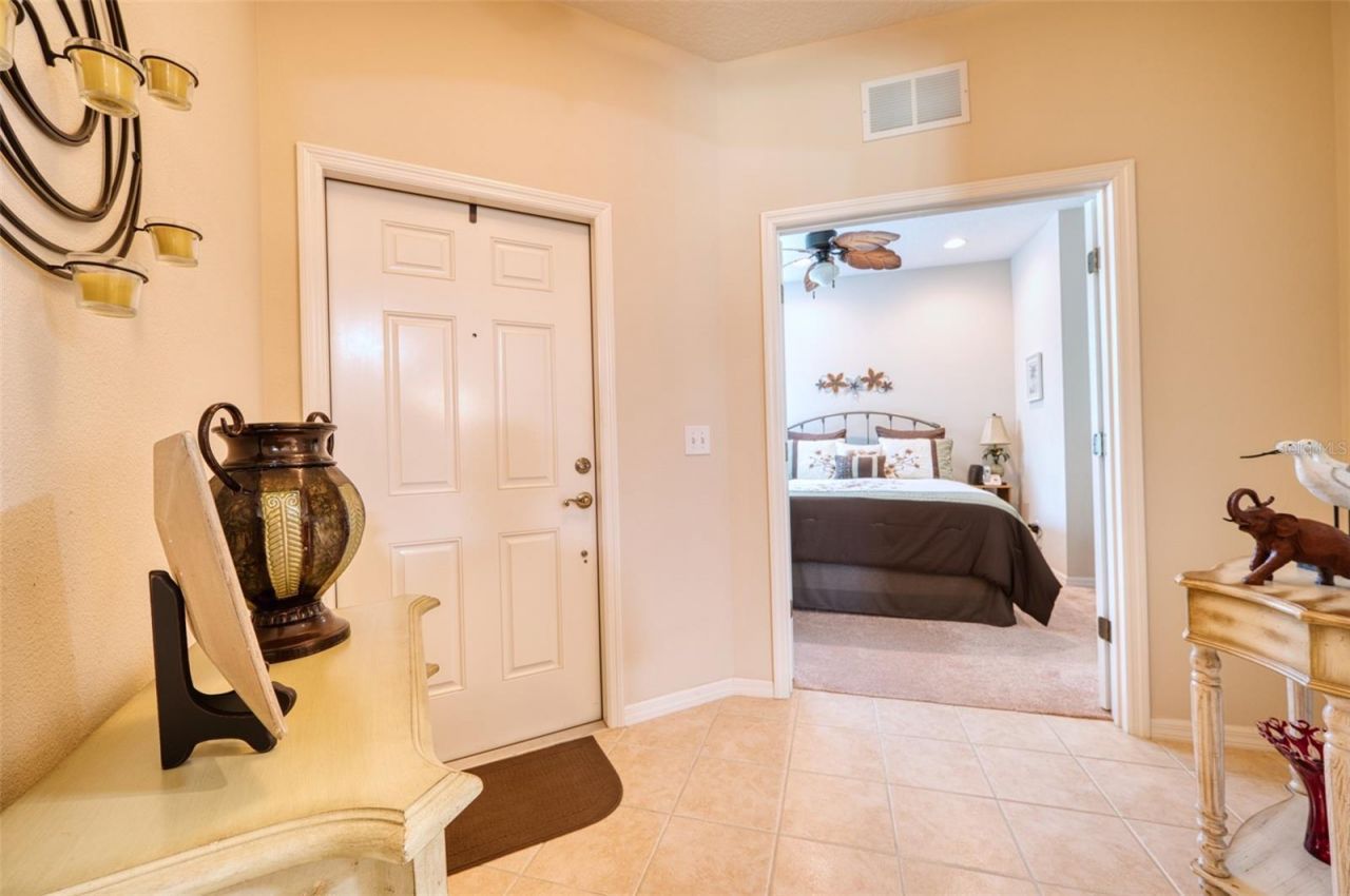 8223 Simpson Falls Court, Sarasota, FL 34243 Photo