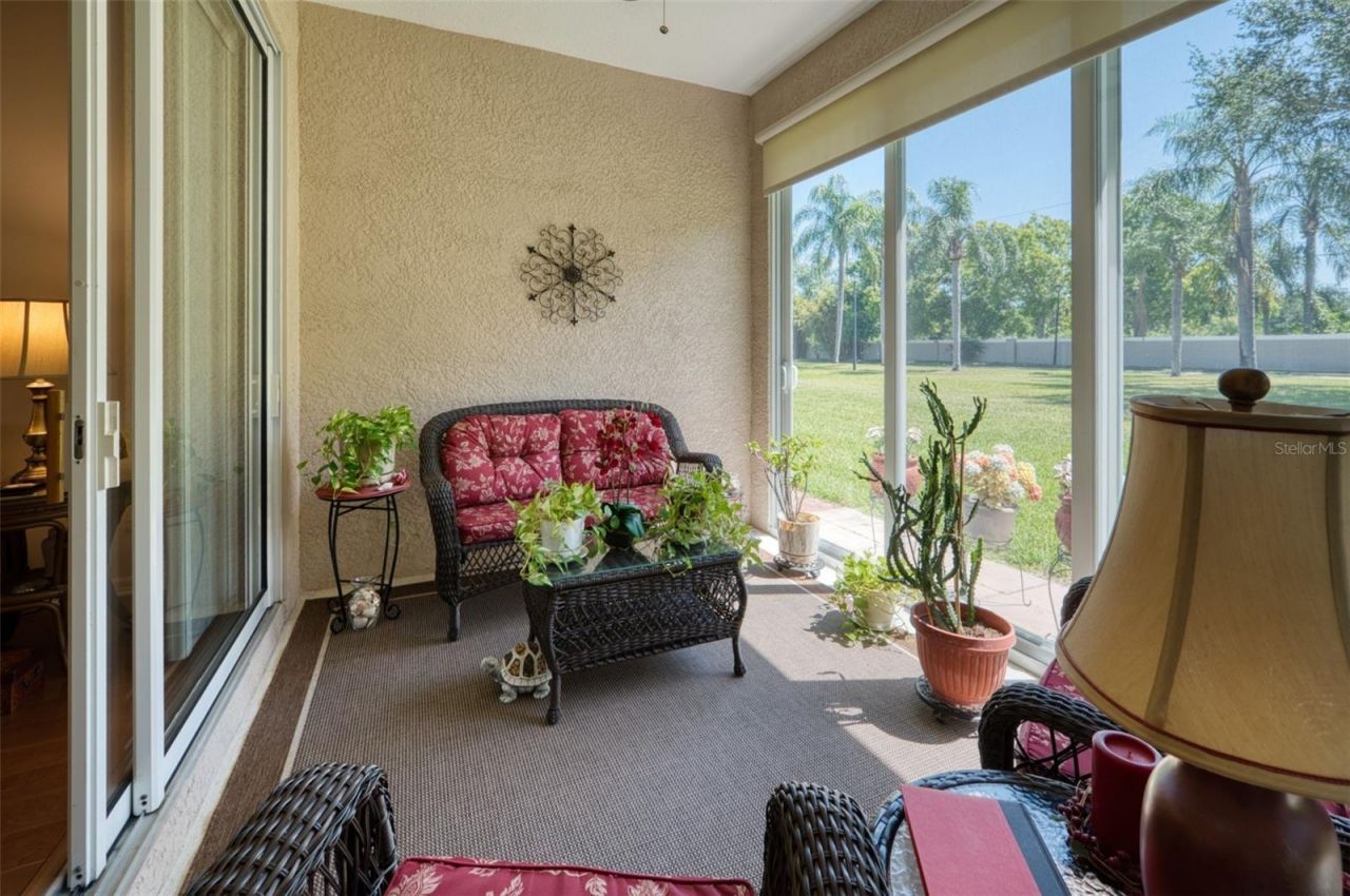 8223 Simpson Falls Court, Sarasota, FL 34243 Photo