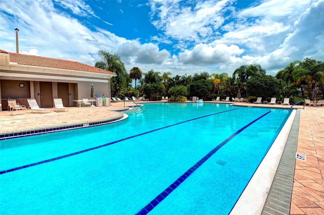 8223 Simpson Falls Court, Sarasota, FL 34243 Photo