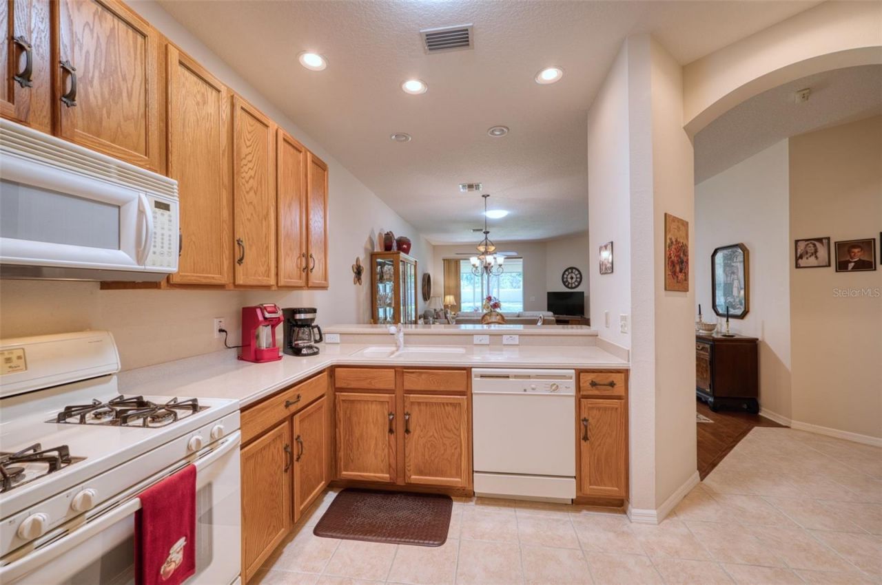 8223 Simpson Falls Court, Sarasota, FL 34243 Photo
