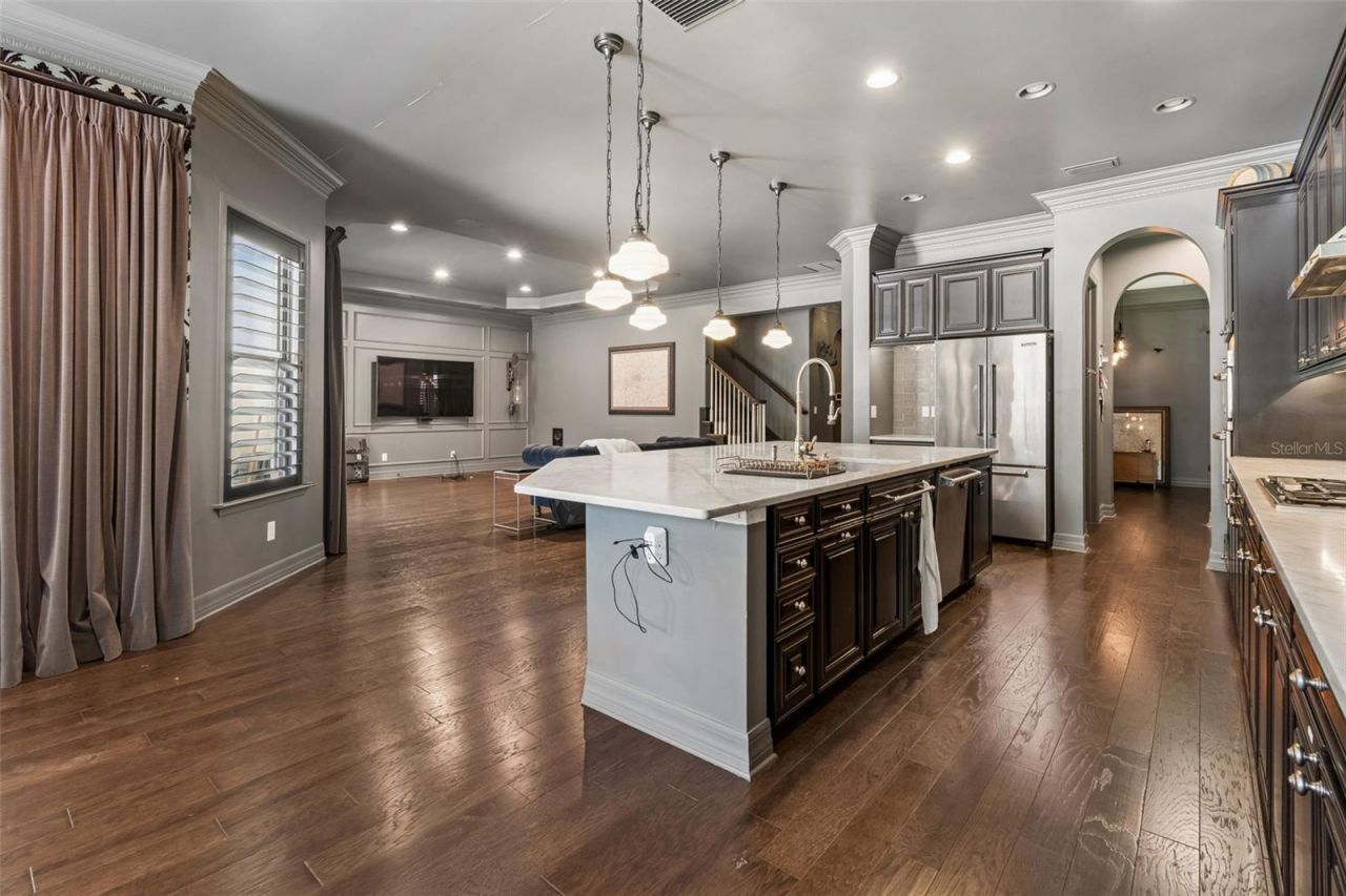 14320 Avon Farms Drive, Tampa, FL 33618 Photo