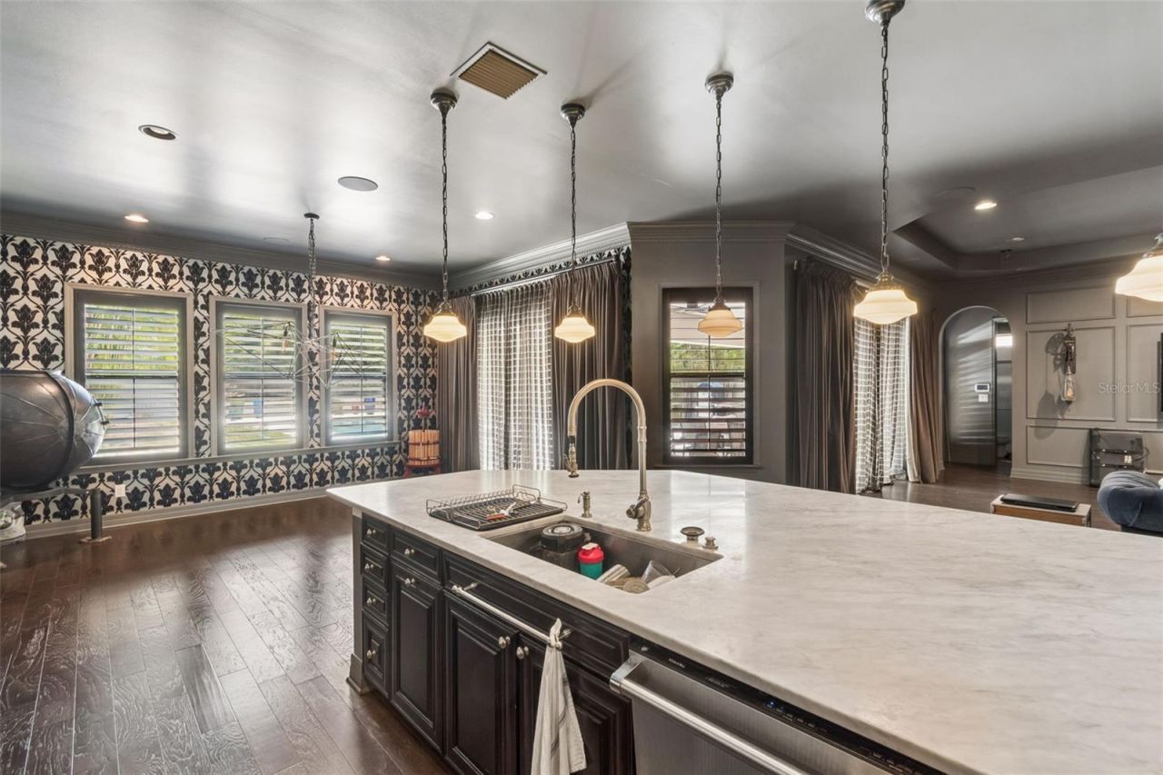 14320 Avon Farms Drive, Tampa, FL 33618 Photo
