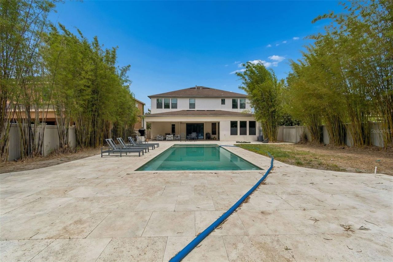 14320 Avon Farms Drive, Tampa, FL 33618 Photo